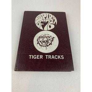 Tiger Tracks 1976 Yearbook Harrisburg South Dakota READ